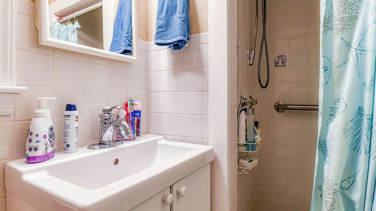 Photo of Bathroom in Ocean Grove