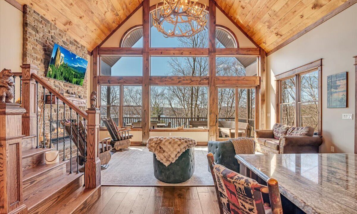 Photo of Livingroom in Wallenpaupauk Lake Estates