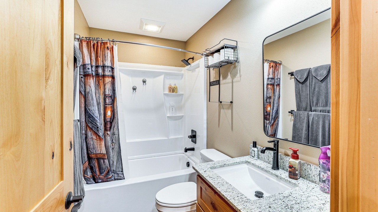 Photo of Bathroom in Fenn