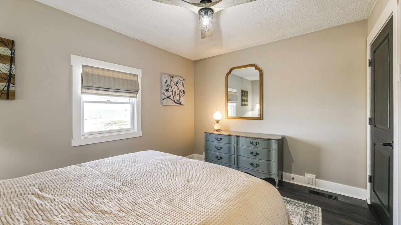 Photo of Bedroom in Mount Vernon
