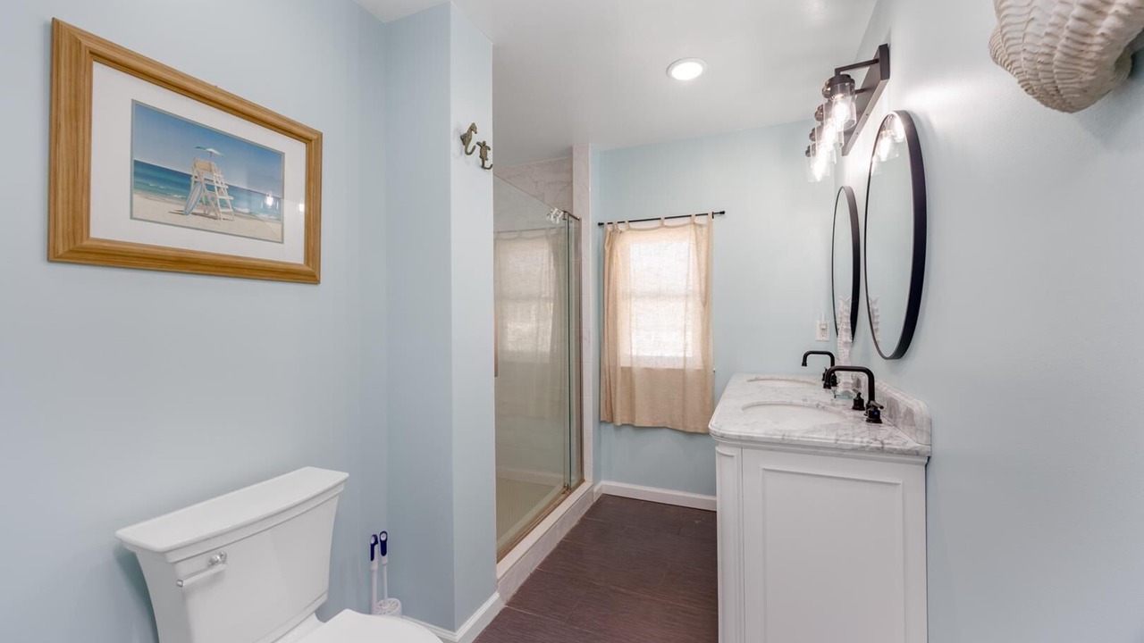 Photo of Bathroom in Erma