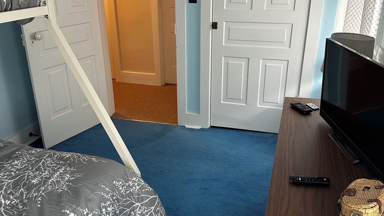 Photo of Bedroom in Middleburg