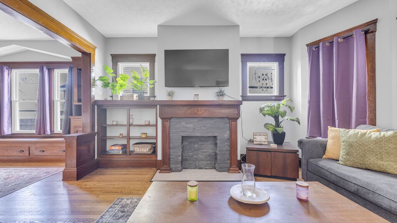 Photo of Bedroom in Cleveland