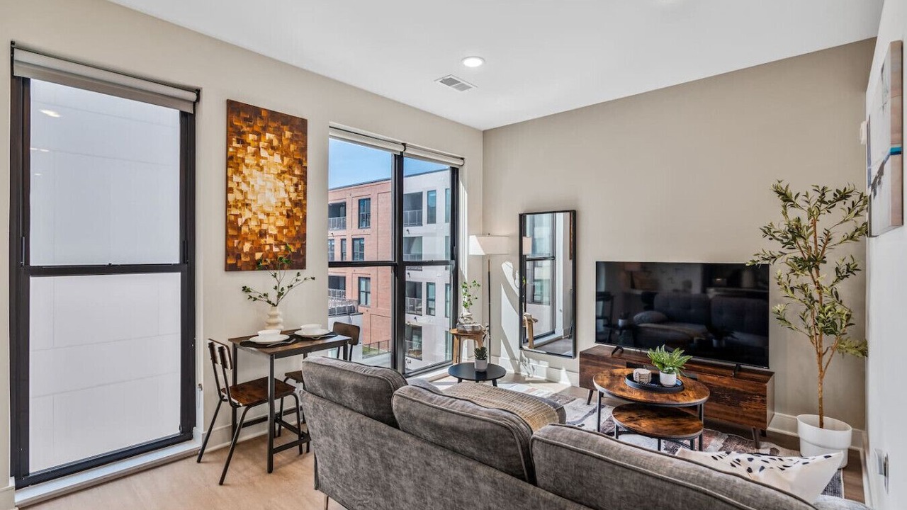 Photo of Livingroom in Pendleton