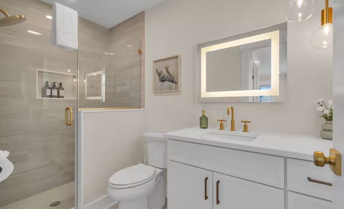 Photo of Bathroom in Ortley Beach
