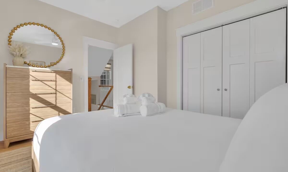 Photo of Bedroom in Ortley Beach