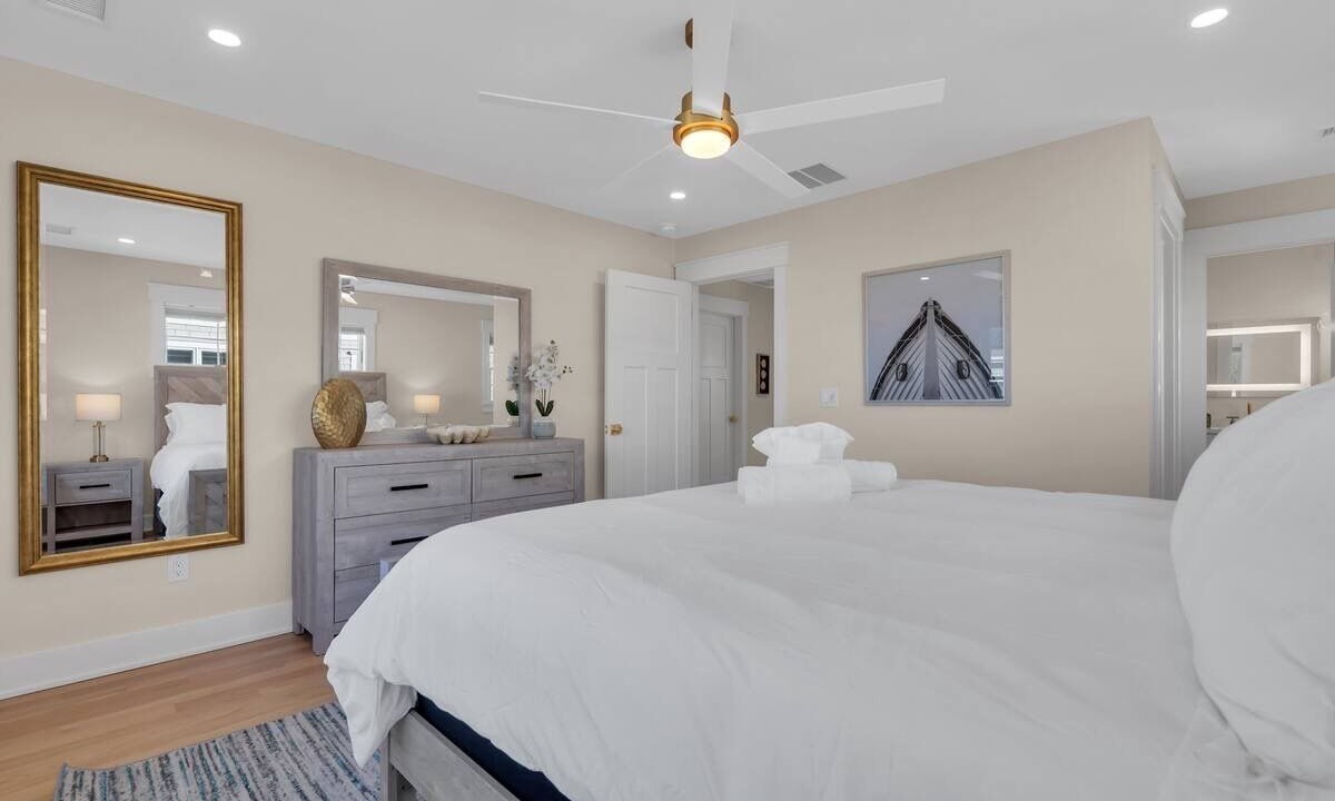 Photo of Bedroom in Ortley Beach