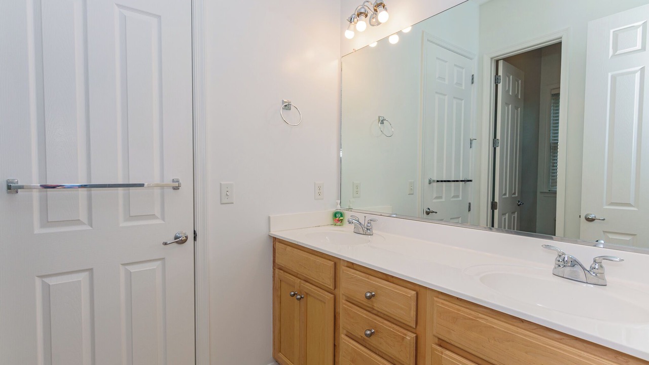 Photo of Bathroom in Sun Ridge