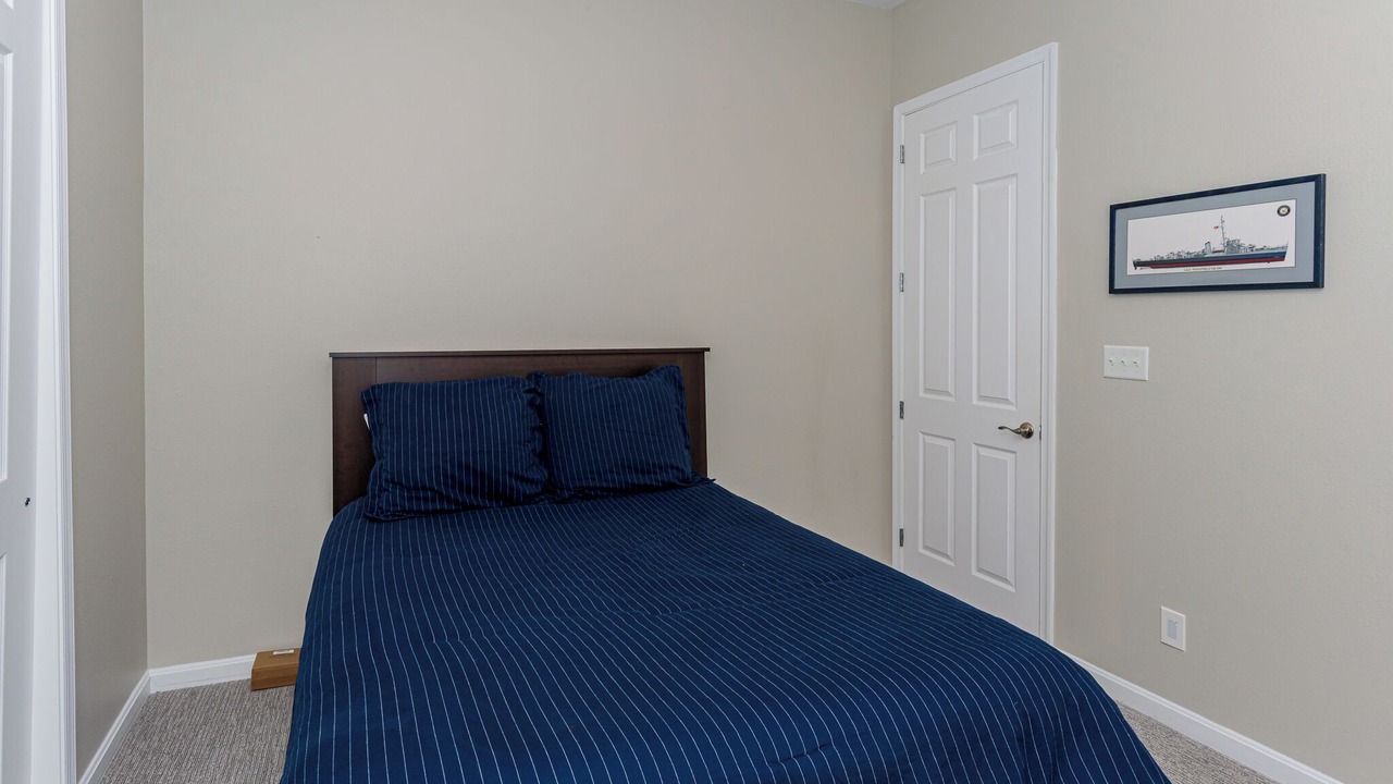 Photo of Bedroom in Sun Ridge