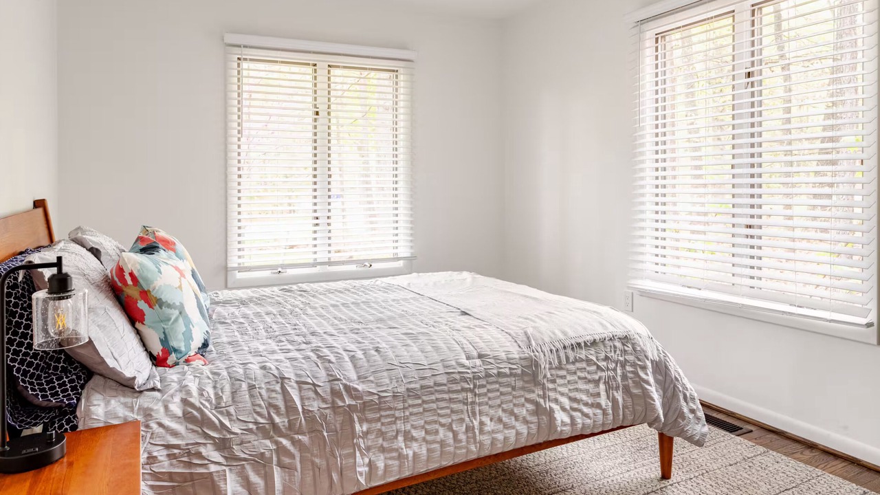 Photo of Bedroom in Grasonville