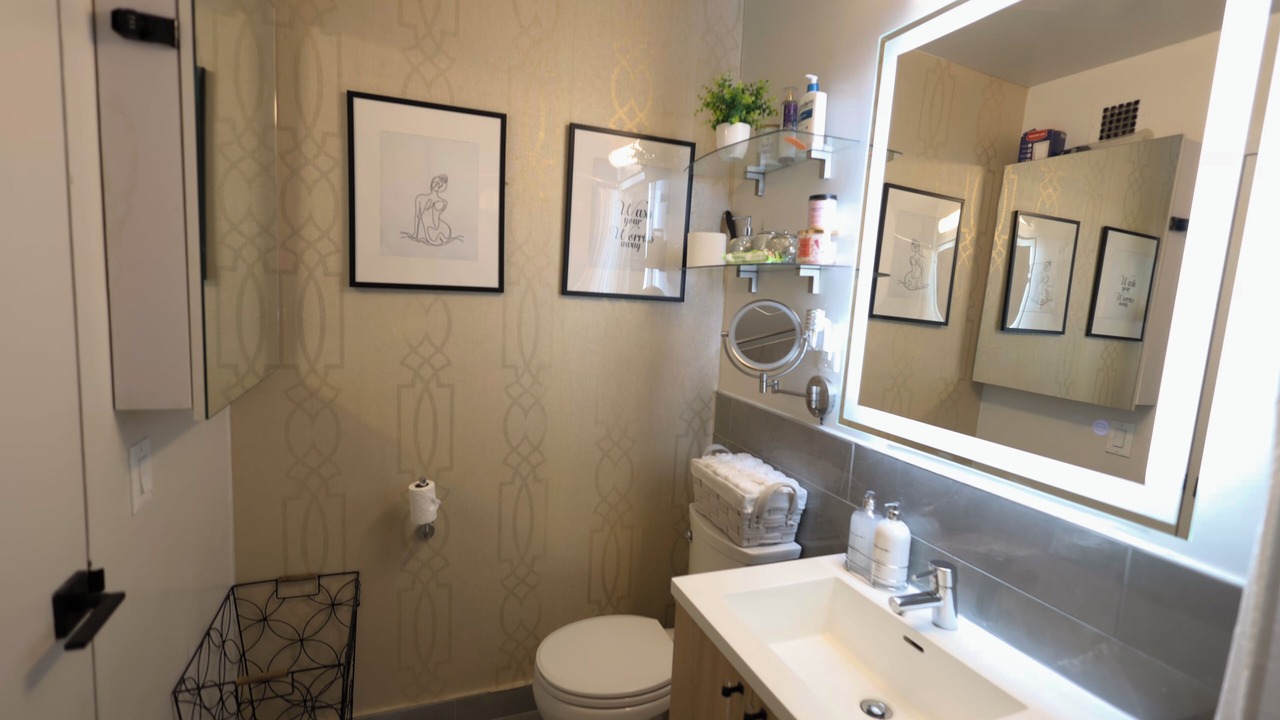 Photo of Bathroom in East Harlem