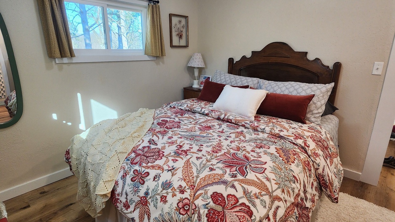 Photo of Bedroom in Fayette