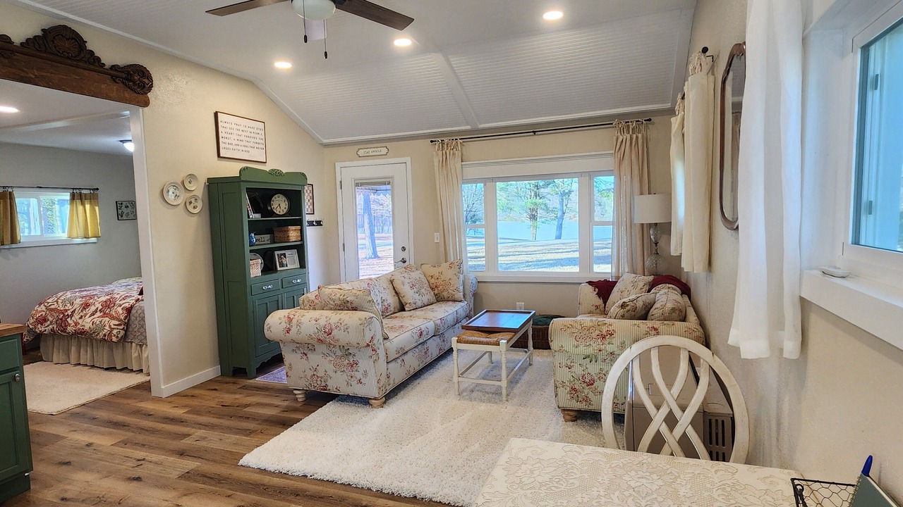 Photo of Bedroom in Fayette