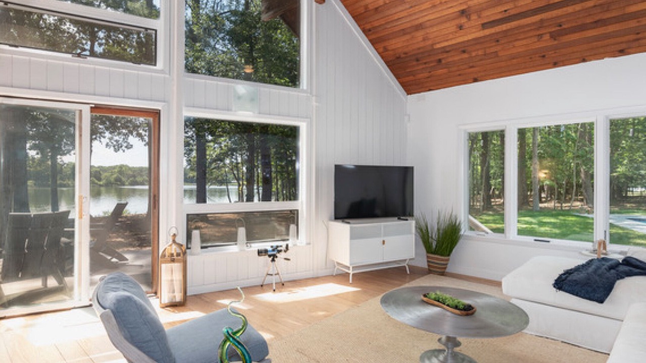 Photo of Livingroom in St. Michaels
