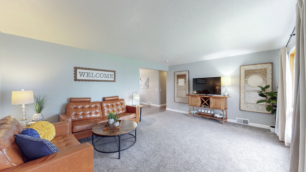 Photo of Livingroom in Canton