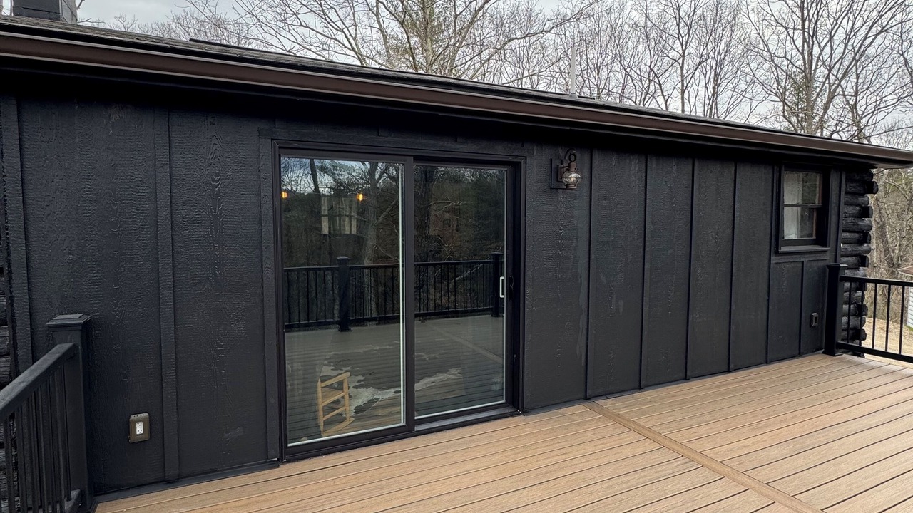 Photo of Patio Balcony in James Creek