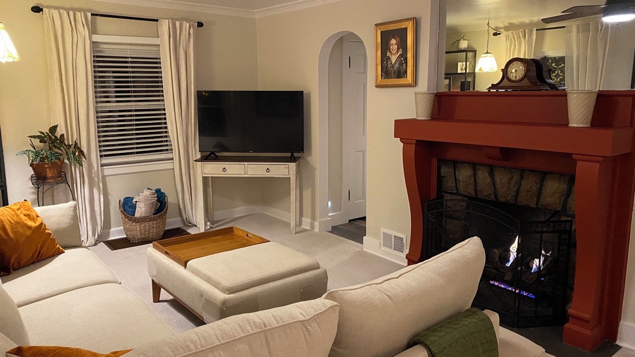 Photo of Livingroom in New Kensington