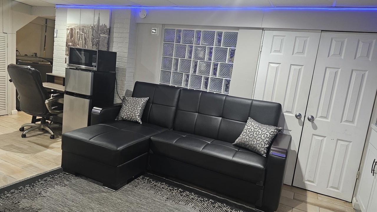 Photo of Livingroom in Hempstead