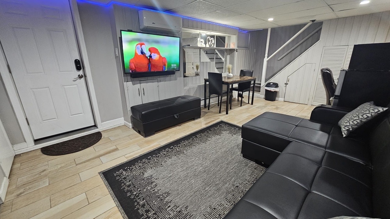 Photo of Livingroom in Hempstead