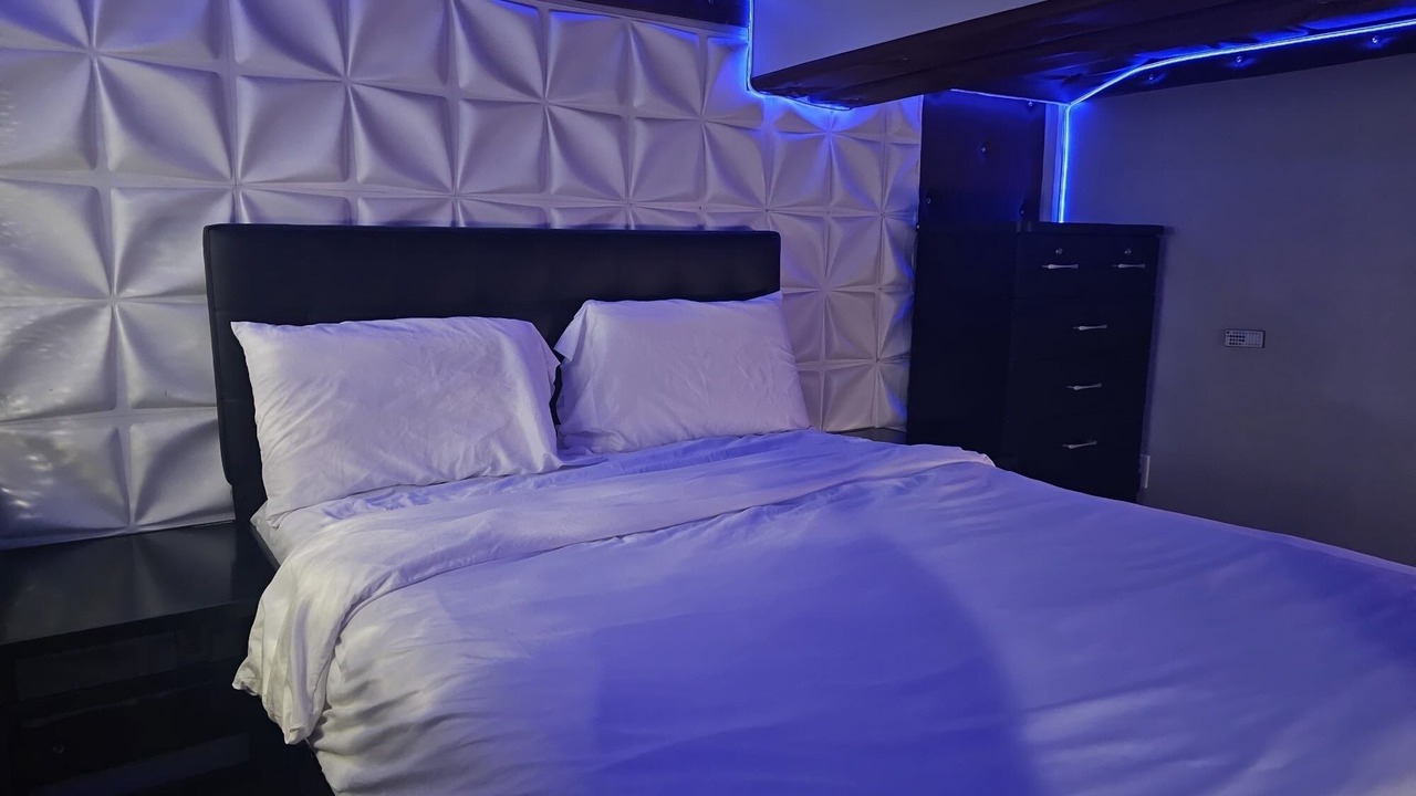 Photo of Bedroom in Hempstead