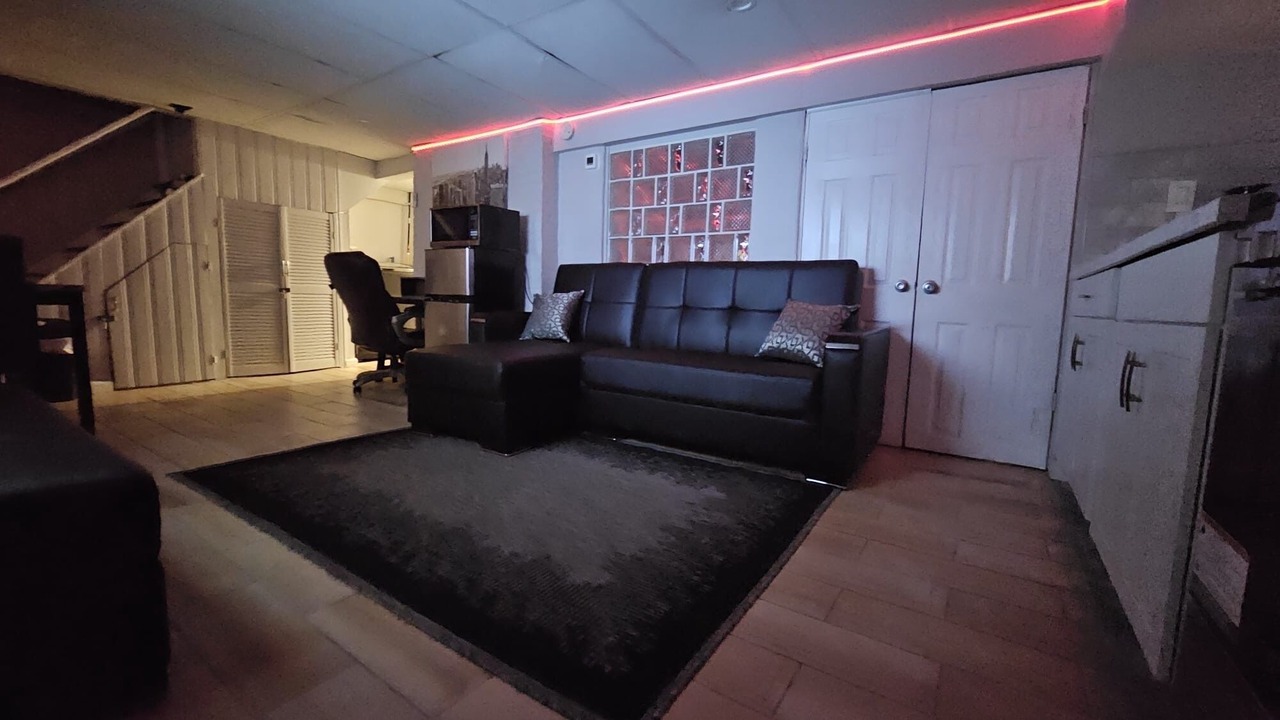 Photo of Livingroom in Hempstead