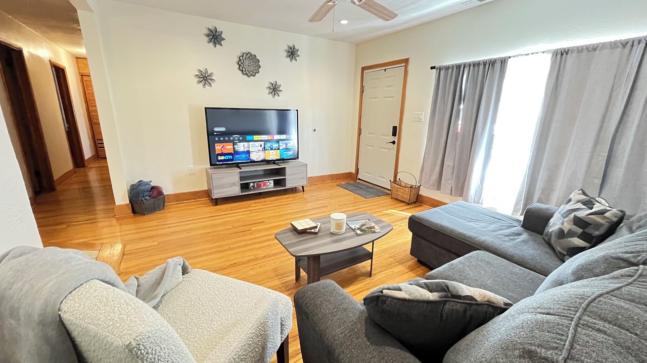 Photo of Livingroom in Cross Lanes