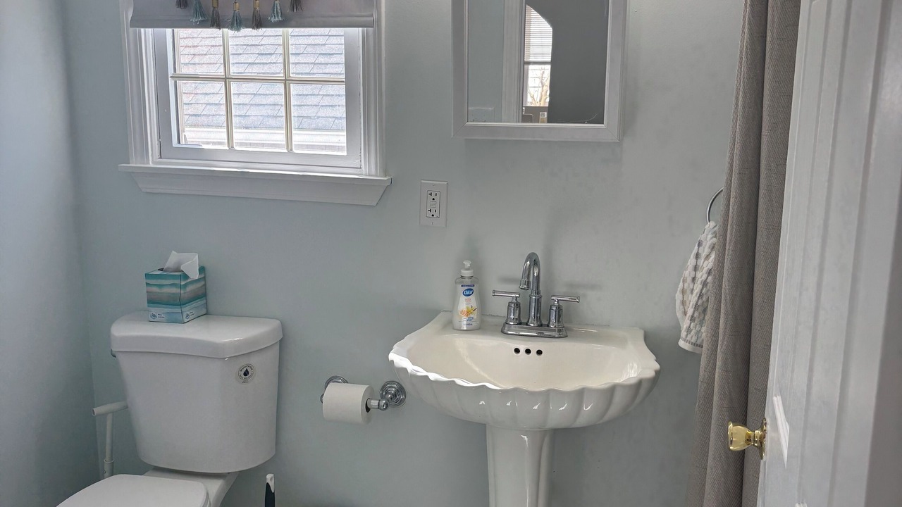 Photo of Bathroom in Ortley Beach