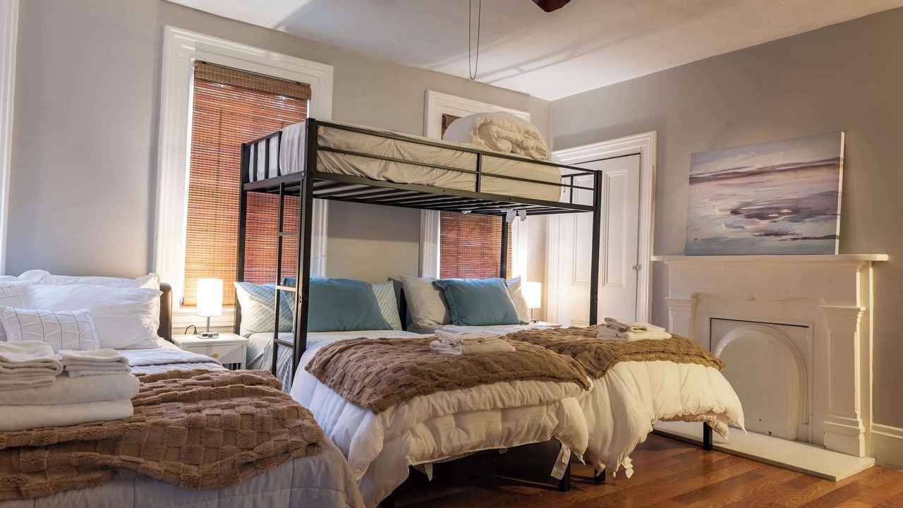 Photo of Bedroom in Central Northside