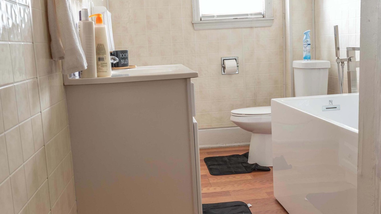 Photo of Bathroom in Central Northside