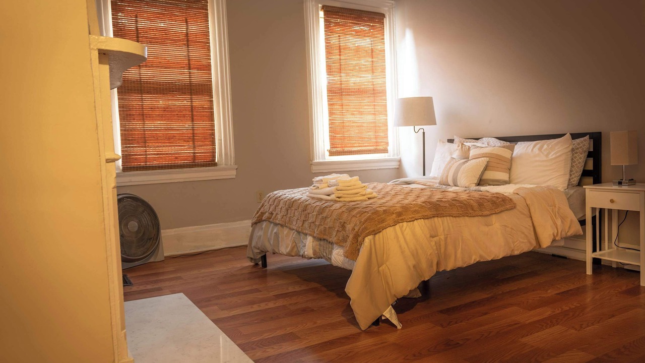 Photo of Bedroom in Central Northside