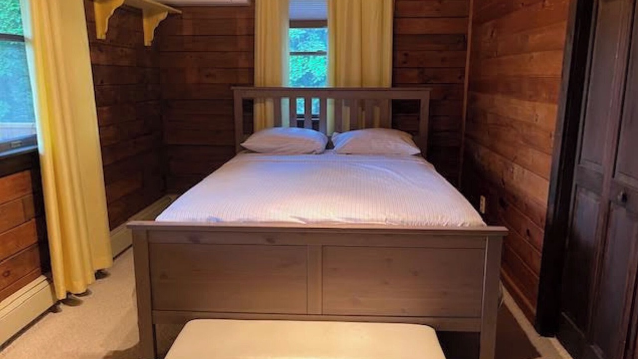 Photo of Bedroom in Bloomingburg