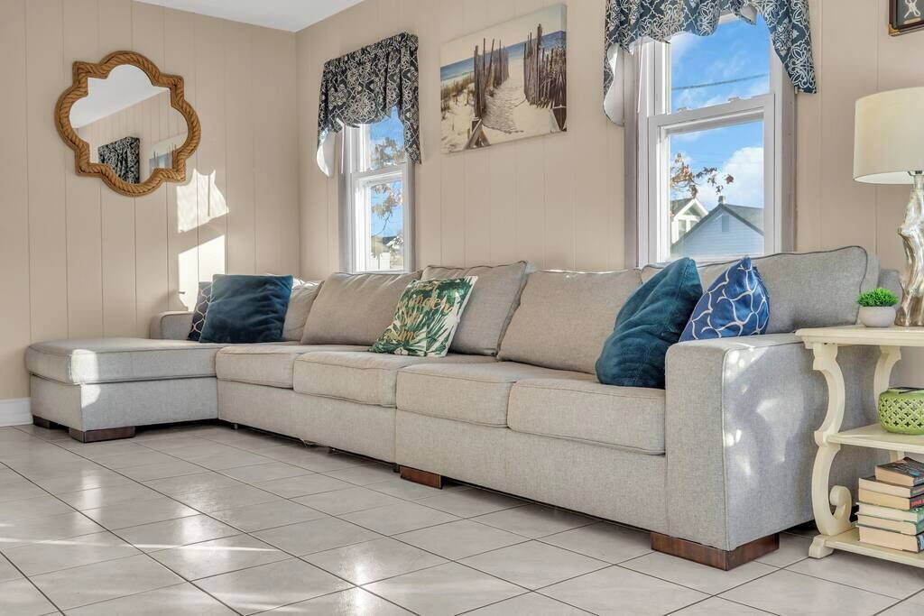 Photo of Livingroom in Ocean Gate