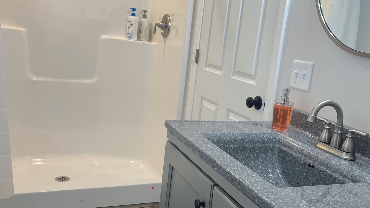 Photo of Bathroom in Oak Harbor