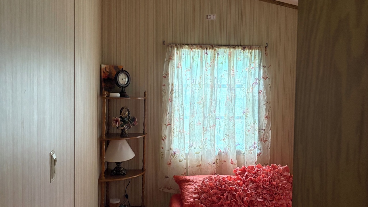 Photo of Bedroom in White Mills