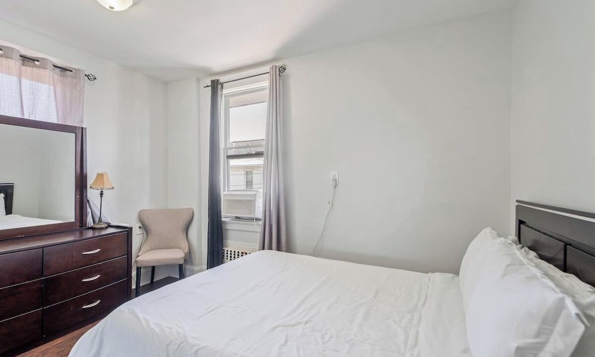 Photo of Bedroom in North Bergen