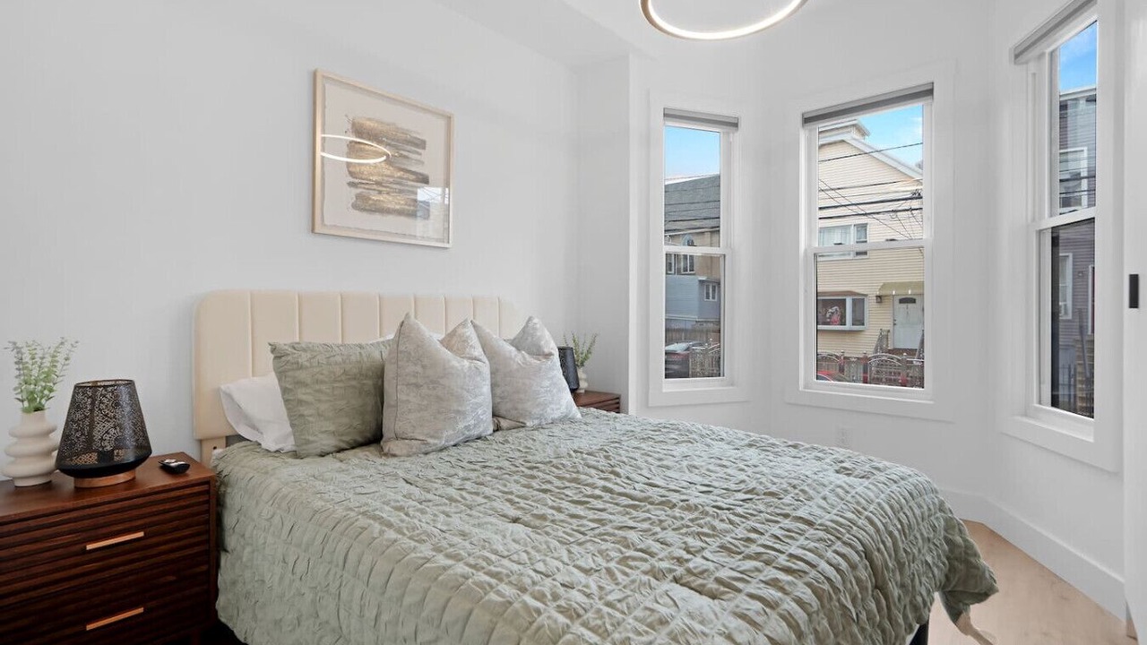 Photo of Bedroom in The Heights