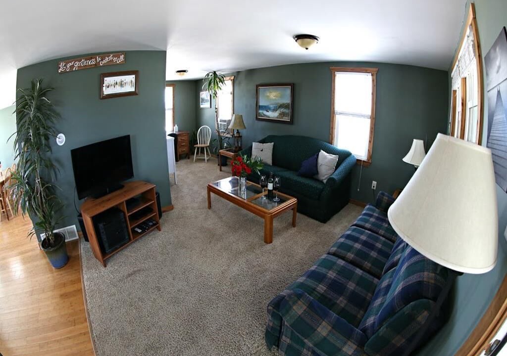Photo of Livingroom in Dennisville