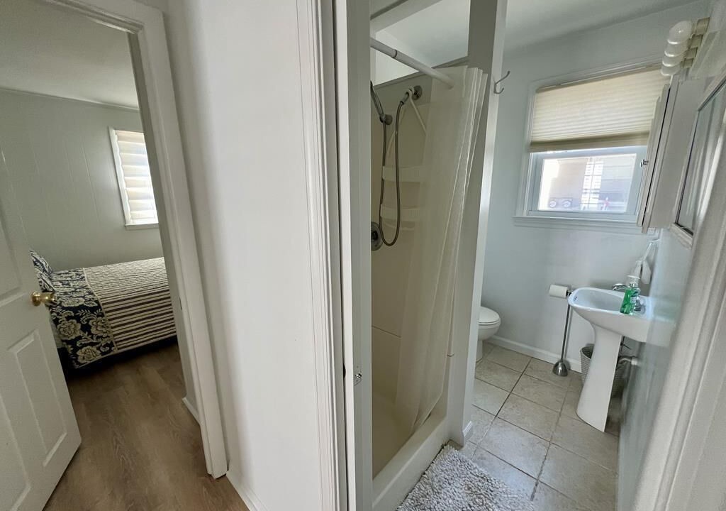 Photo of Bathroom in Townsend's Inlet