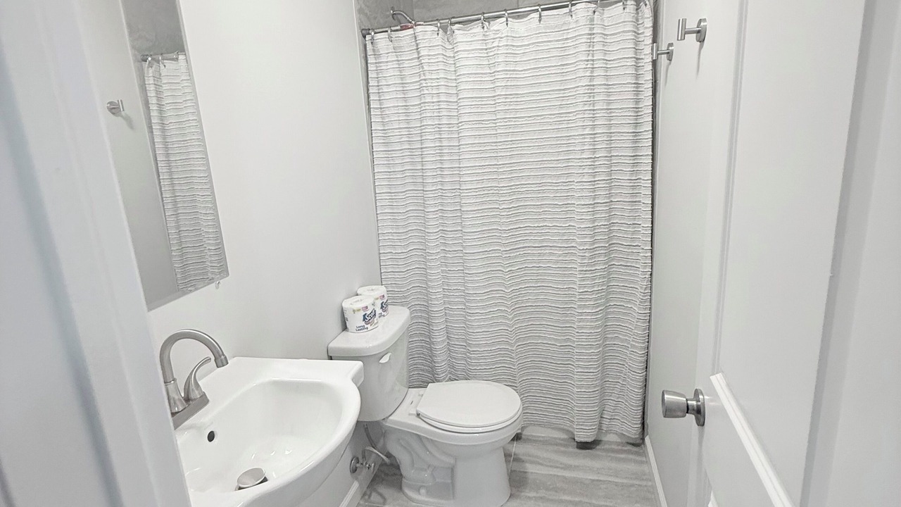Photo of Bathroom in Port Ivory