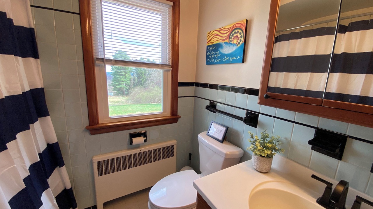 Photo of Bathroom in Dover