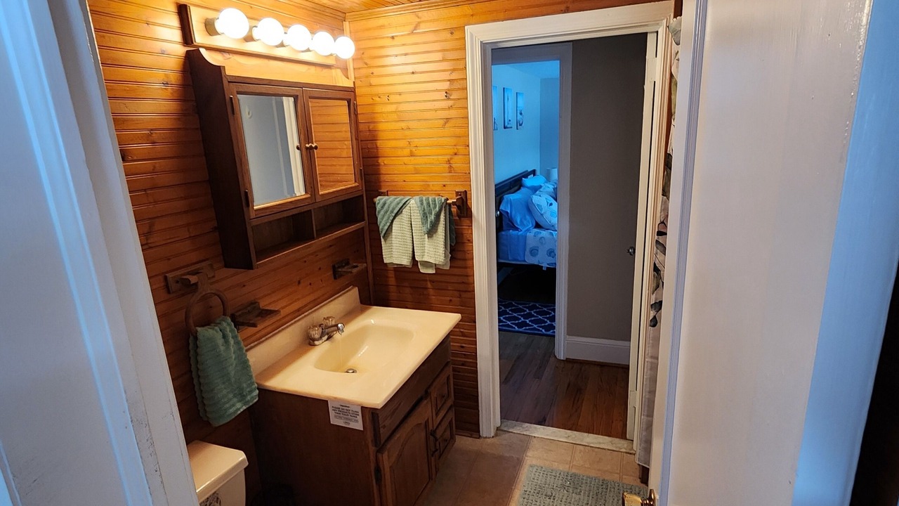 Photo of Bathroom in Elkton