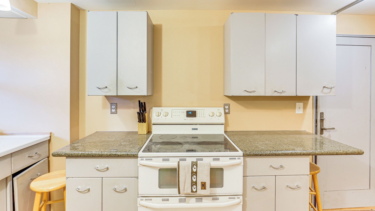 Photo of Kitchen in South Side Slopes