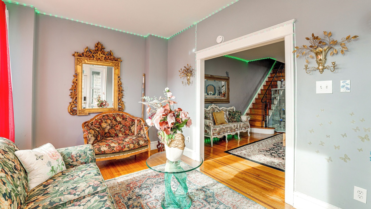 Photo of Livingroom in Yeadon