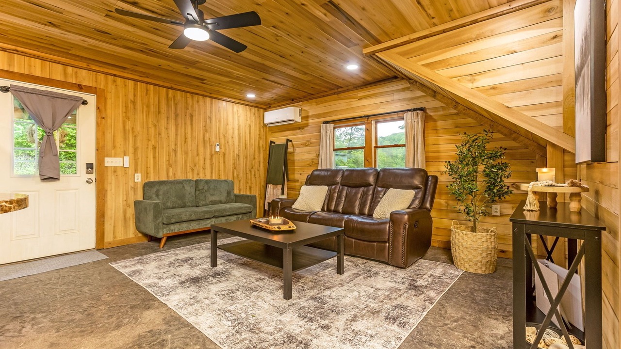 Photo of Livingroom in Rockbridge