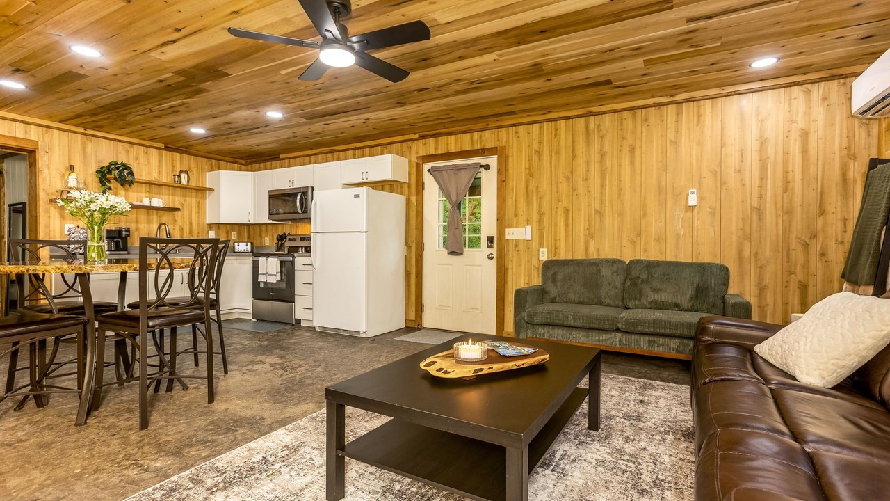 Photo of Livingroom in Rockbridge
