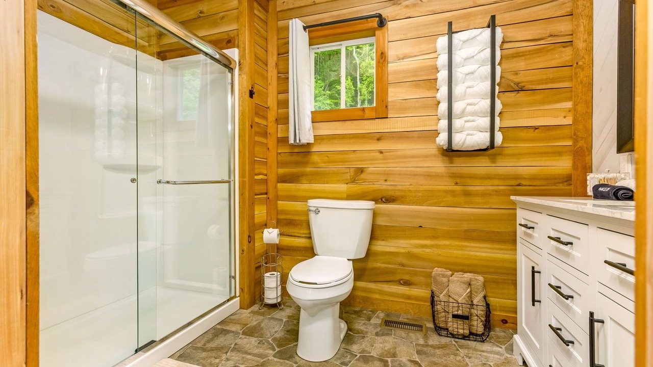 Photo of Bathroom in Rockbridge
