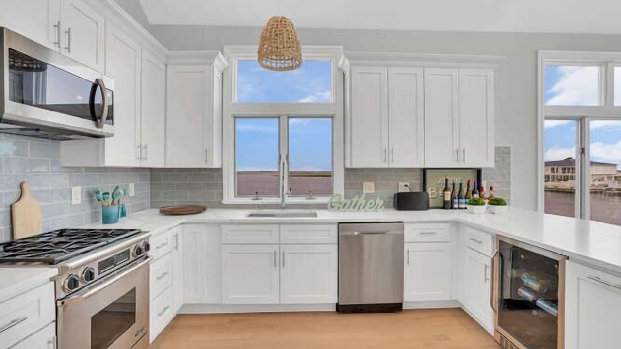 Photo of Kitchen in Ocean Beach III