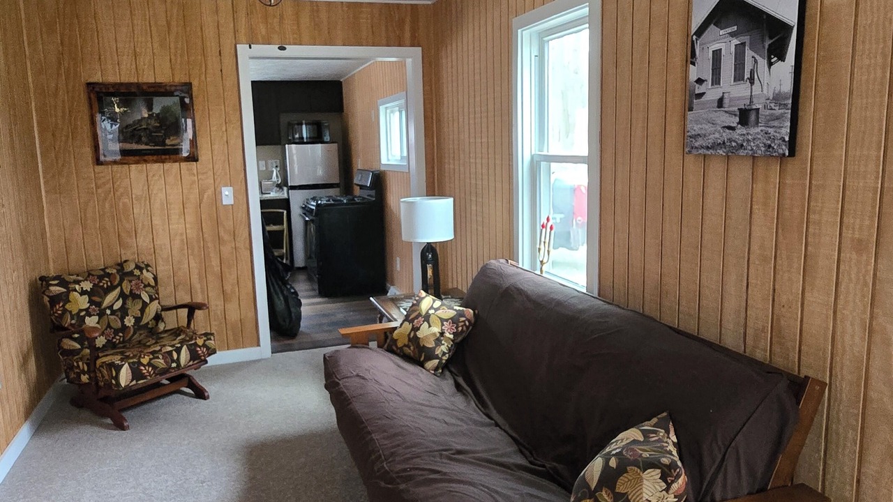 Photo of Livingroom in West Springfield