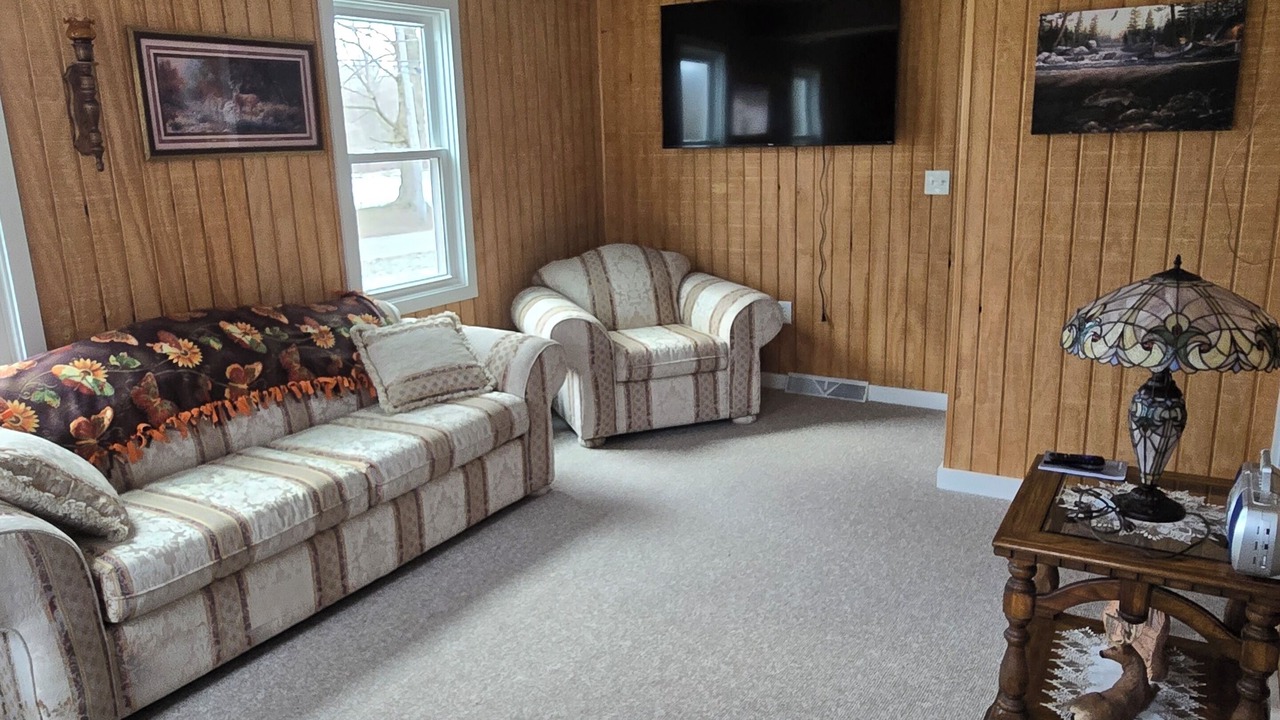 Photo of Livingroom in West Springfield