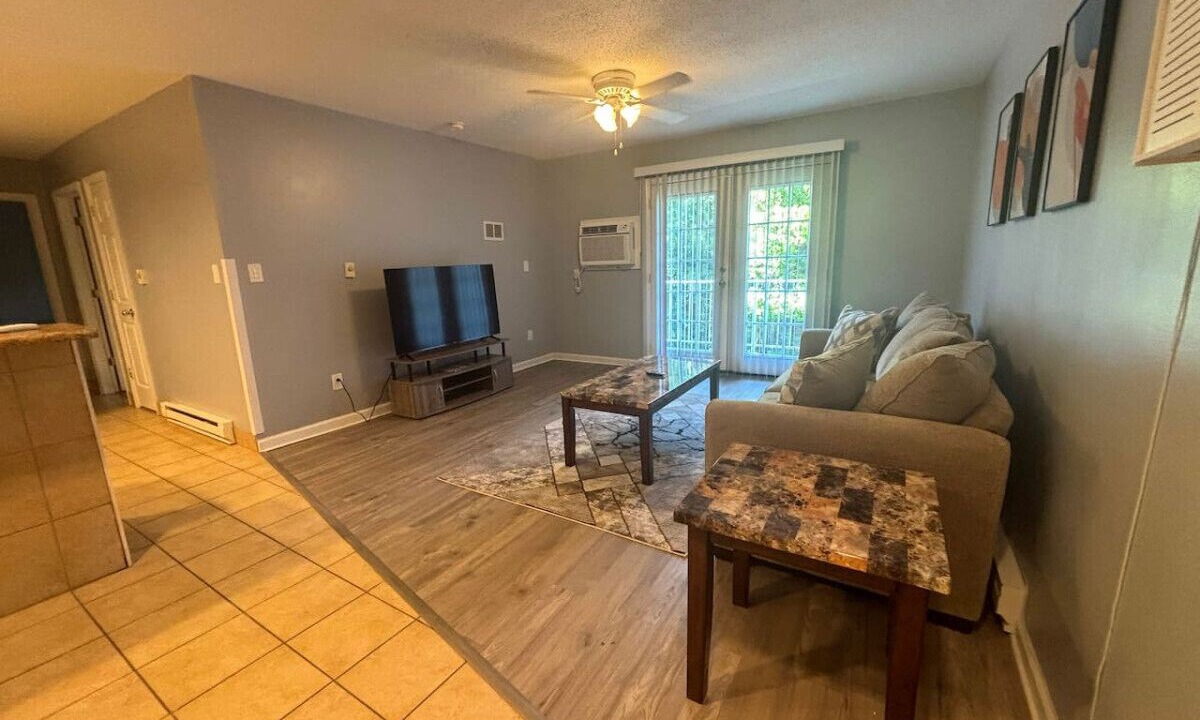 Photo of Livingroom in Franklin